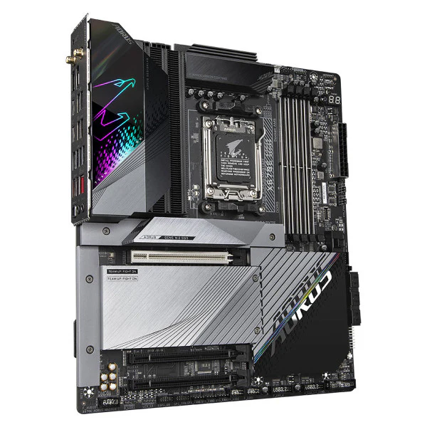 Gigabyte X670E AORUS MASTER - Image 3
